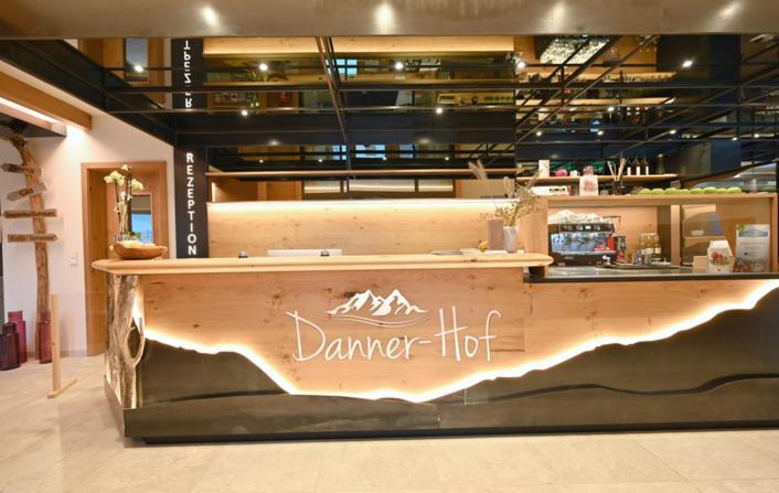ホテル Danner-Hof コッヘル エクステリア 写真